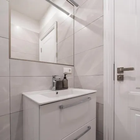 Lacplesa Studio By Innorental Riga