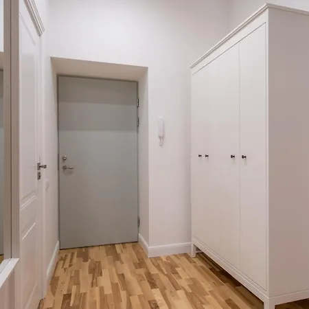 Lacplesa Studio By Innorental Riga