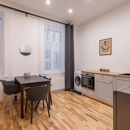 Lacplesa Studio By Innorental Apartament Ryga